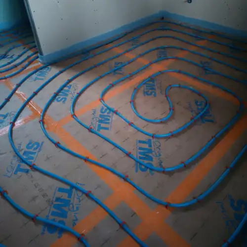 Pose d'un plancher chauffant à Baden - SARL Hervé Père & Fils